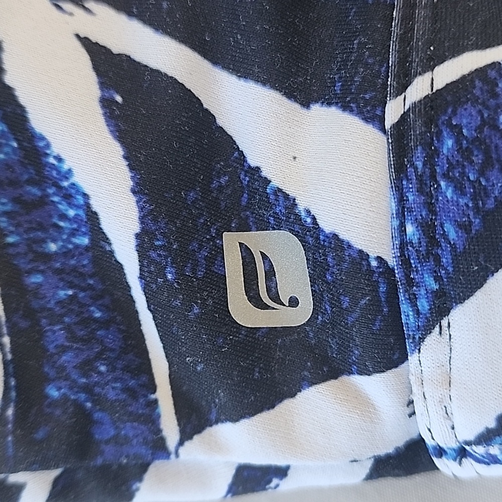 ✨️Fabletics Bra✨️ - Picture 3 of 4